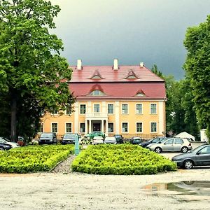 Pałac Wiechlice